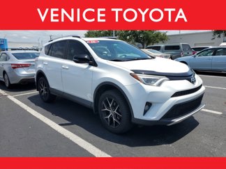 Used 2016 Toyota RAV4 SE image 1