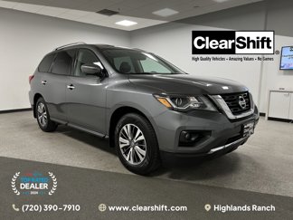 Used 2020 Nissan Pathfinder SL image 1