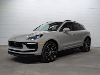 Used 2025 Porsche Macan image 1
