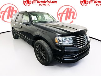 Used 2016 Lincoln Navigator Select image 1