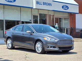 Certified 2016 Ford Fusion SE w/ Equipment Group 202A image 1