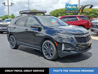 Used 2023 Chevrolet Equinox RS image 1