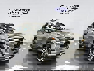 Used 2024 Chevrolet Trax LT w/ Driver Confidence Package image 1