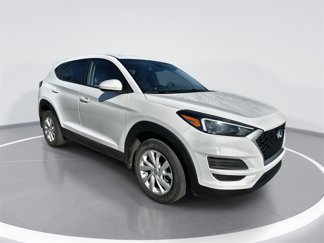 Used 2020 Hyundai Tucson SE image 1