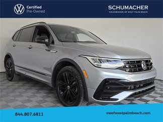 Used 2022 Volkswagen Tiguan SE R-Line image 1