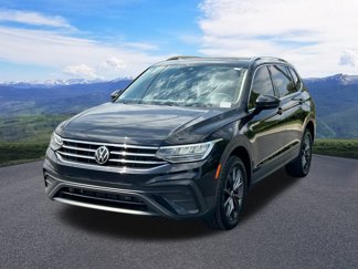 Used 2022 Volkswagen Tiguan SE w/ Panoramic Sunroof Package image 1