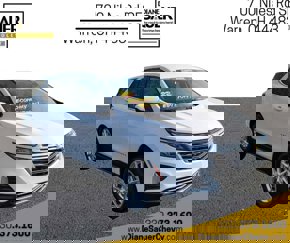 Certified 2022 Chevrolet Equinox LT image 1