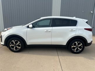 Used 2020 Kia Sportage LX image 1