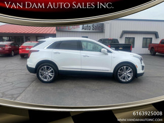 Used 2023 Cadillac XT5 Premium Luxury image 1