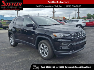 New 2025 Jeep Compass Latitude image 1