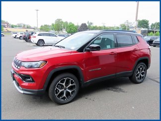 New 2025 Jeep Compass Limited image 1