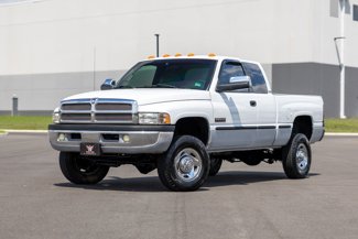 Used 1999 Dodge Ram 2500 Truck 4x4 Club Cab image 1