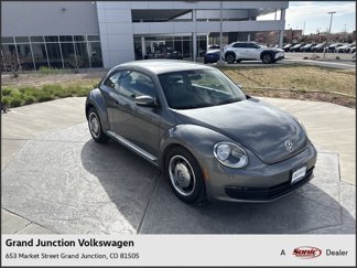 Used 2013 Volkswagen Beetle 2.5 image 1