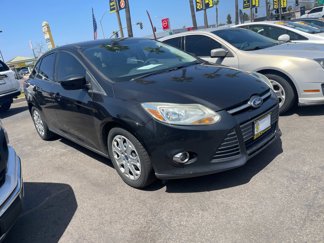 Used 2012 Ford Focus SE image 1