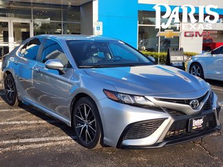 Used 2021 Toyota Camry SE w/ Carpet Mat Package (TMS) image 1