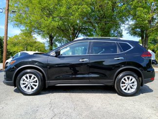 Used 2018 Nissan Rogue SV w/ Premium Package image 1
