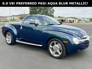 Used 2005 Chevrolet SSR w/ Preferred Equipment Group image 1