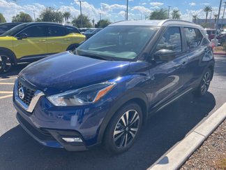 Certified 2018 Nissan Kicks SR image 1