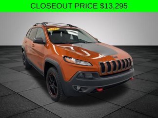 Used 2016 Jeep Cherokee Trailhawk w/ Cold Weather Group image 1