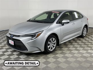 Used 2024 Toyota Corolla LE image 1