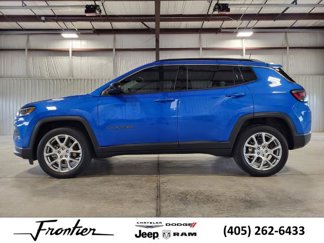 Used 2022 Jeep Compass Latitude w/ Sun and Sound Group image 1