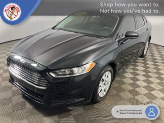 Used 2014 Ford Fusion S image 1