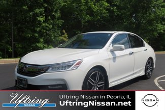 Used 2017 Honda Accord Touring image 1