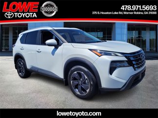 Used 2024 Nissan Rogue SV w/ SV Premium Package image 1