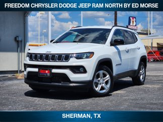 Used 2024 Jeep Compass Latitude image 1