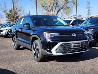 New 2025 Volkswagen Taos SE image 1