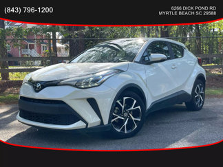 Used 2020 Toyota C-HR LE image 1