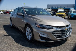 Used 2023 Chevrolet Malibu LT image 1