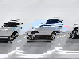 Used 2019 Cadillac XT5 FWD image 1