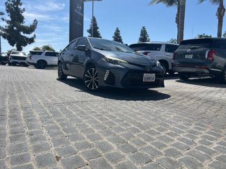Used 2017 Toyota Corolla SE image 1