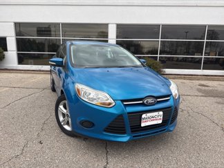Used 2014 Ford Focus SE w/ SE Winter Package image 1