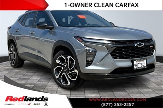 Used 2024 Chevrolet Trax RS w/ Sunroof Package image 1