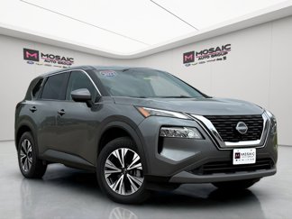Used 2023 Nissan Rogue SV image 1