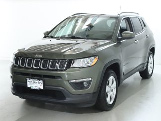 Used 2018 Jeep Compass Latitude w/ Popular Equipment Group image 1