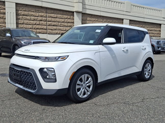 Used 2022 Kia Soul LX image 1