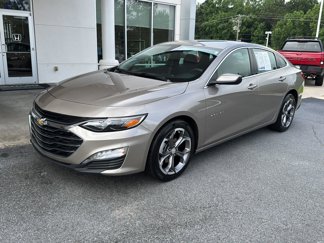 Used 2024 Chevrolet Malibu LT image 1