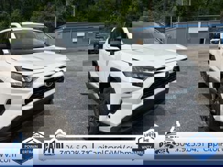 Used 2020 Toyota RAV4 LE image 1