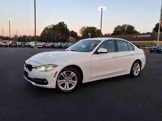 Used 2018 BMW 330i Sedan image 1