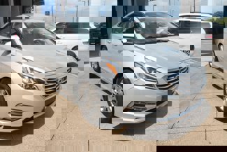 Used 2015 Hyundai Sonata SE w/ Option Group 09 image 1