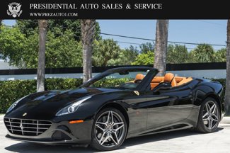 Used 2016 Ferrari California T image 1