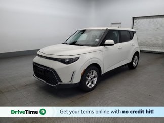 Used 2023 Kia Soul LX w/ Option Group 015 image 1