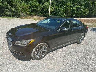 Used 2016 Hyundai Genesis 3.8 image 1