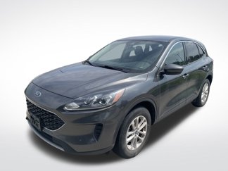 Used 2020 Ford Escape SE image 1