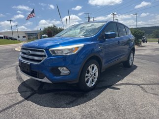 Used 2017 Ford Escape SE w/ SE Cold Weather Package image 1
