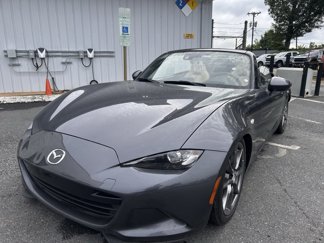 Used 2016 MAZDA MX-5 Miata Grand Touring image 1