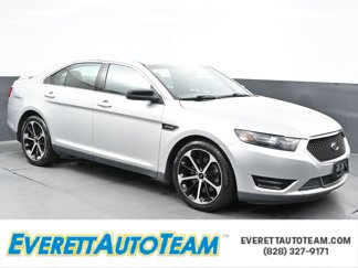 Used 2015 Ford Taurus SHO image 1
